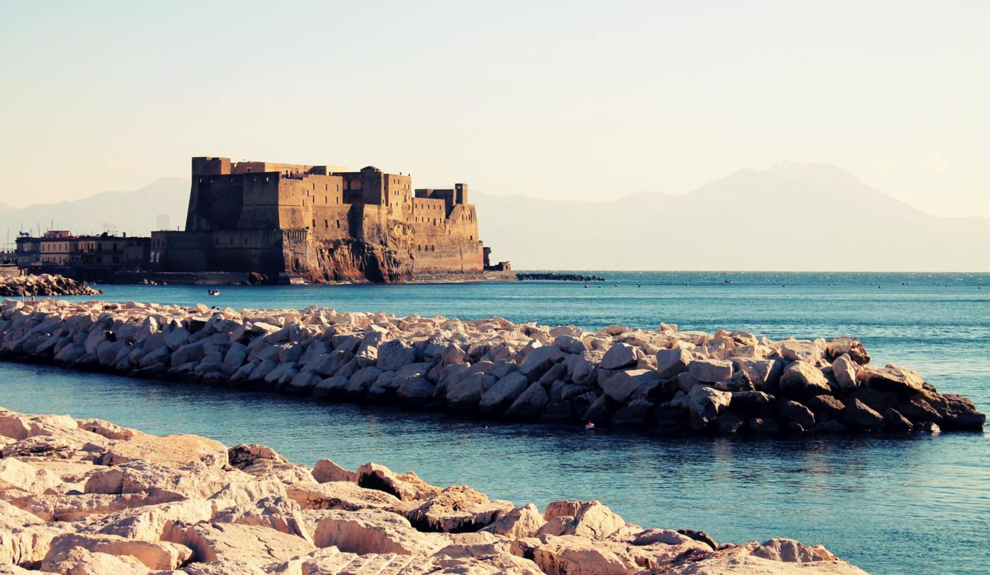 Apartment Grande & Favoloso Vicino Il Museo Madre Naples